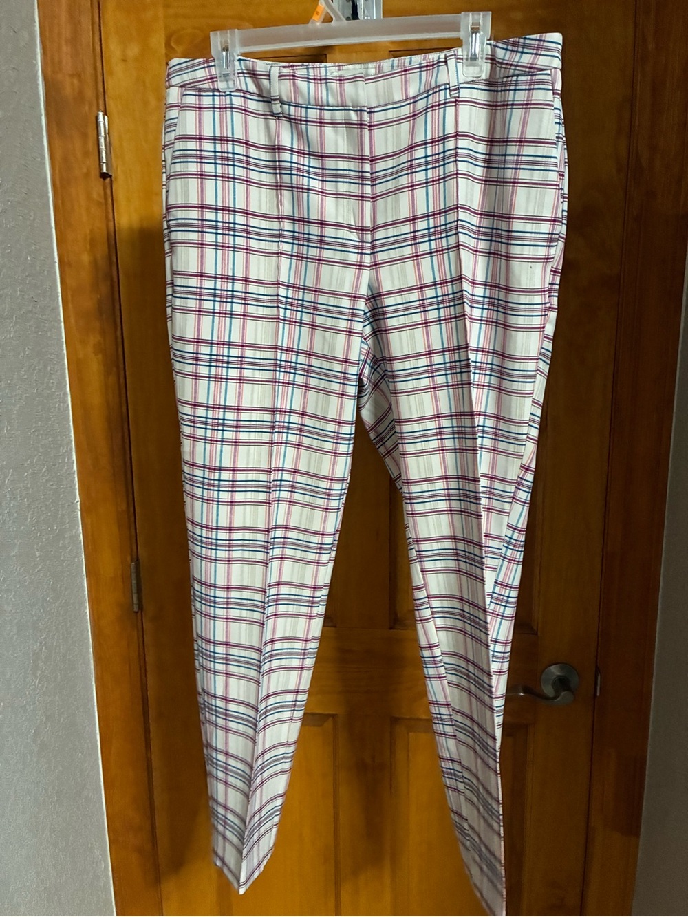 Cato Plaid Pants in White and Pink